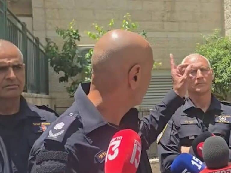 Police commander briefs media in Modi'in after suspected domestic murder-suicide, amid rising concerns of family violence across Israel, including Jerusalem.