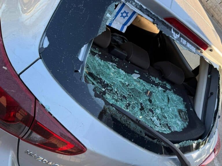 Jerusalem police image after teens threw a stone at a driver who criticized their reckless motorcycle behavior