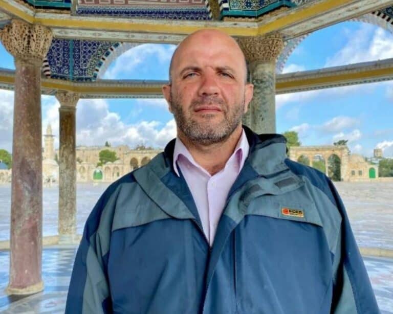 יעקוב מחמוד אבו עסב, בכיר חמאס במזרח ירושלים, לאחר שחרור ממעצר מנהלי