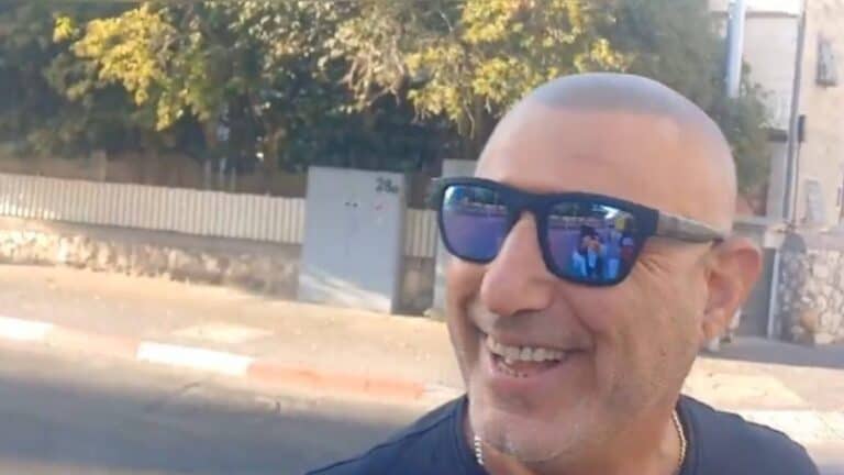 עימות מול מוחים ליד ביתו של ניר ברקת בשכונת בית הכרם בירושלים