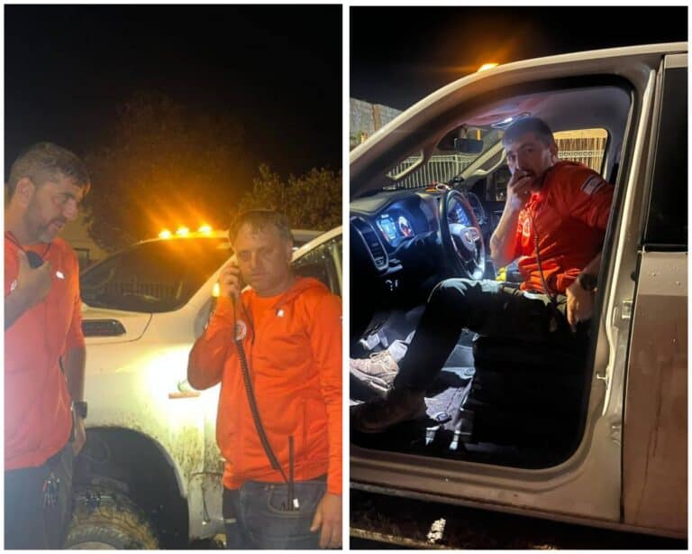 מתנדבי יחידת החילוץ עציון-יהודה בפעילות לילה במהלך חילוץ מטיילת שנתקעה בנחל תקוע בסערה