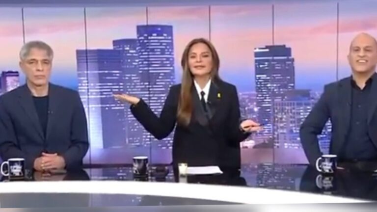 אלי אוחנה יחד עם אופירה אסייג וברק סרי באולפן במהלך התוכנית החדשה