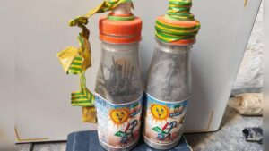 زجاجات مشروبات استُخدمت لإخفاء ذخيرة وأسلحة خلال مداهمة للشرطة في جبل المكبر بالقدس