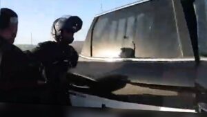 Сотрудники подразделения ЯСАМ в Иерусалиме во время погони за подозреваемым автомобилем