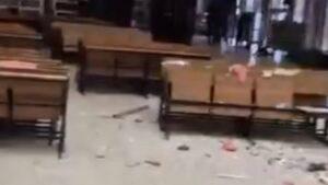 Обломки перехвата внутри синагоги в Иерусалиме после ракетного обстрела из Ирана