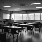 כיתה ריקה בבית ספר בירושלים ללא תלמידים