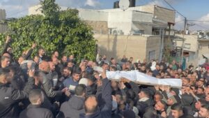 הלוויה בבית צפאפא בירושלים במהלך סוף השבוע