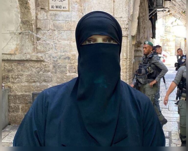 Muntaha Amara lors d’une apparition publique à Jérusalem