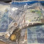 ممتلكات يشتبه في سرقتها من عمال أجانب على يد أشخاص انتحلوا صفة رجال شرطة في منطقة القدس