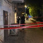 זירת אירוע האלימות הקטלני בשכונת נחלאות בירושלים, שבה פתחה המשטרה בחקירת חשד לרצח
