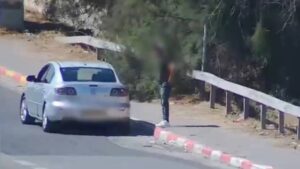 עסקת סמים לכאורה לצד רכב ברחוב בירושלים