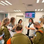 צוותים רפואיים וכוחות ביטחון במהלך תרגיל להתמודדות עם אירוע טרור ביולוגי במחוז ירושלים