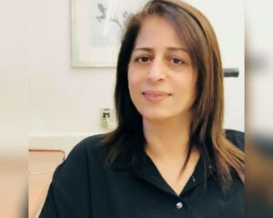 תמונת דיוקן של העיתונאית סלווא אבו לבדה, שהורחקה מהר הבית בירושלים