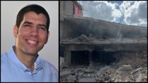 נתנאל-יהונתן שקרון ז"ל וביתו של המחבל קאדרי סמארה בבידו לאחר ההריסה, סמוך לירושלים